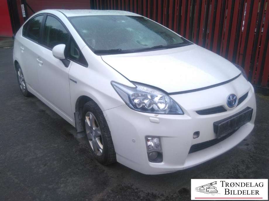 Toyota Prius 2009-2016 (Type III) (COMBI) (COMBI), Motorkode: 2ZR-FXE, Girkassekode: 