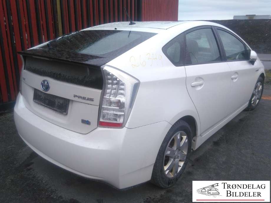 Toyota Prius 2009-2016 (Type III) (COMBI) (COMBI), Motorkode: 2ZR-FXE, Girkassekode: 