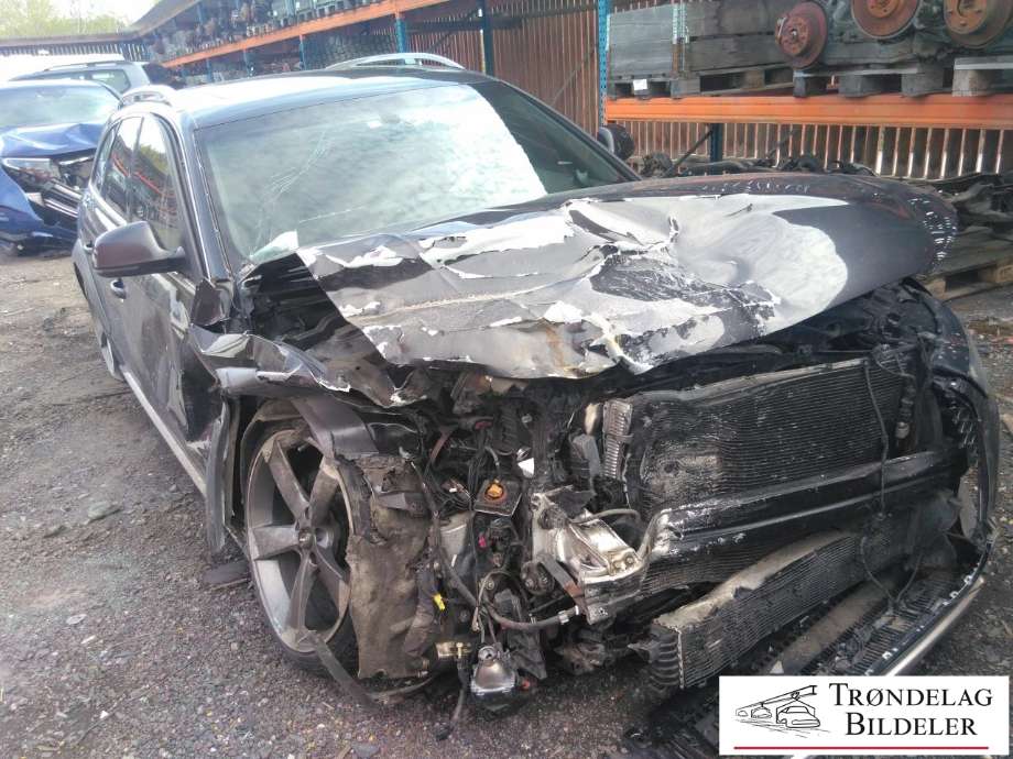 Audi A4, Allroad 2009-2016 (Type I) (B8) (B8), Motorkode: CNHA, Girkassekode: GIR/DIFFKODE - KLL/PJV