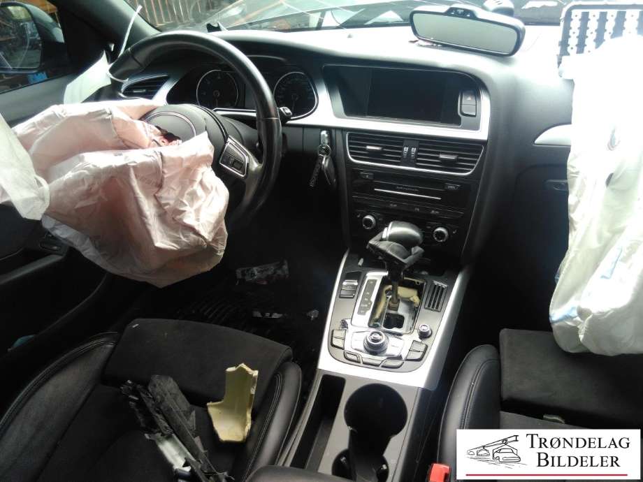 Audi A4, Allroad 2009-2016 (Type I) (B8) (B8), Motorkode: CNHA, Girkassekode: GIR/DIFFKODE - KLL/PJV