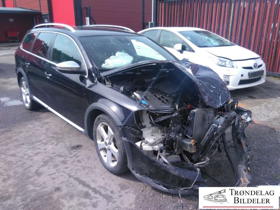 VW Passat 2011-2015 (B7) (B7), Motorkode: CFG, Girkassekode: 