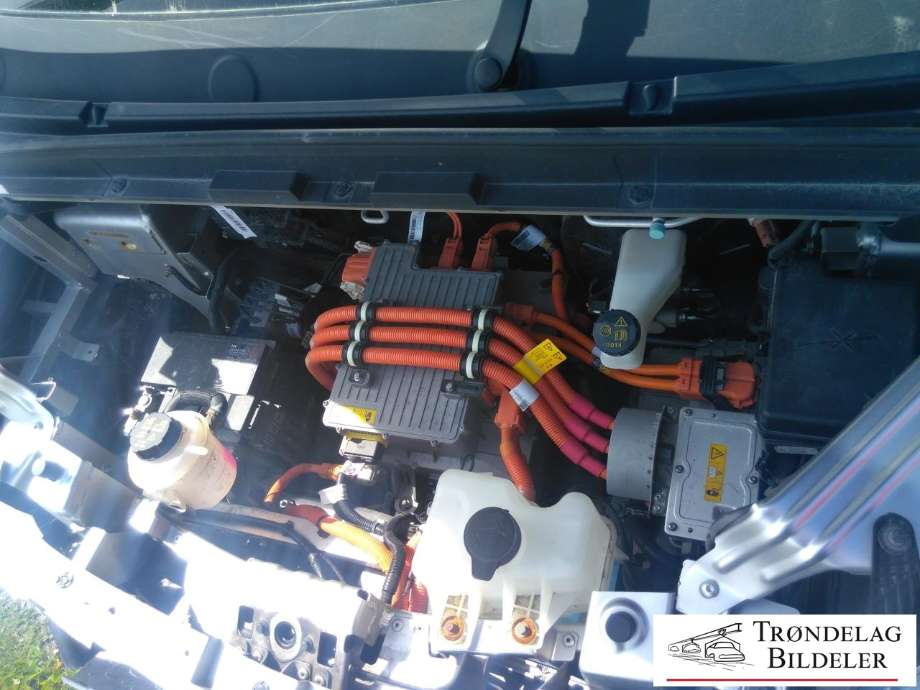 Maxus e-Deliver 3 2020-->> , Motorkode: TZ204XS85K05, Girkassekode: 