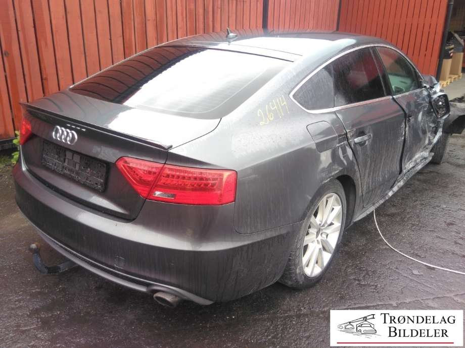 Audi A5 2007-2016 (Type I) , Motorkode: CDNC, Girkassekode: GIR/DIFFKODE - MNA/NUJ