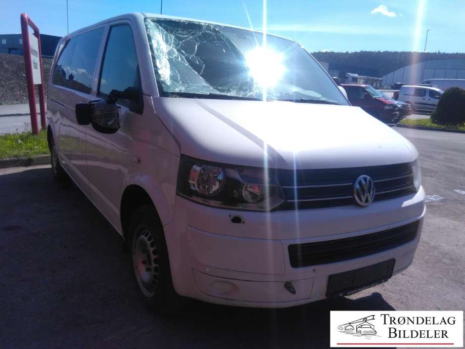 VW Transporter / Caravelle 2009-2015 (Fase 2) (T5) (T5), Motorkode: CCHA, Girkassekode: NZQ