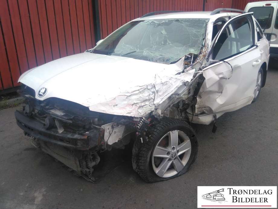 Škoda Octavia 2013-2016 (Type III, Fase 1) , Motorkode: CLHA, Girkassekode: MRV