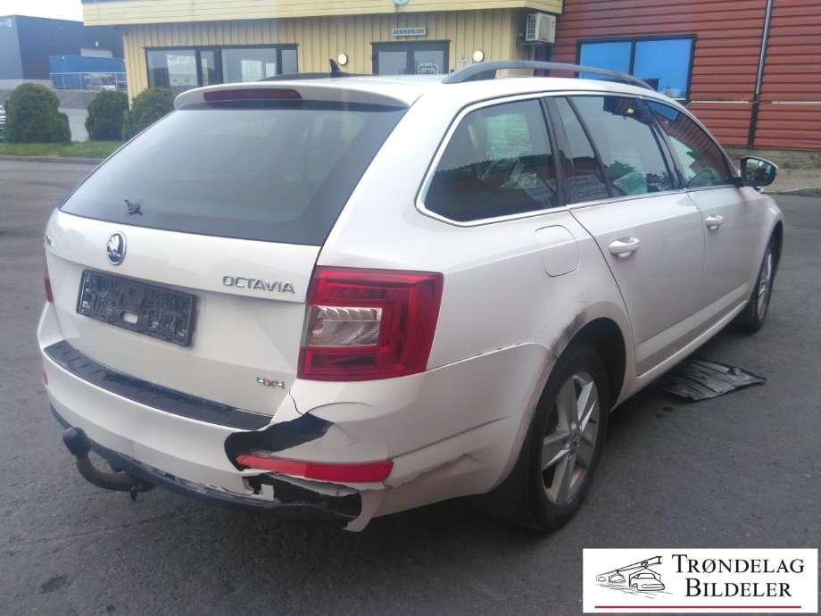 Škoda Octavia 2013-2016 (Type III, Fase 1) , Motorkode: CLHA, Girkassekode: MRV