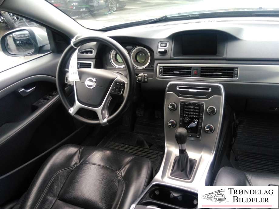 Volvo V70 2007-2013 (Type III, Fase 1) , Motorkode: D4162T, Girkassekode: 6-MAN 2WD / MMT6