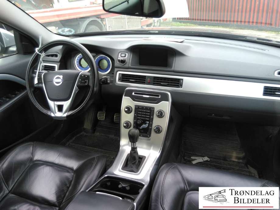 Volvo V70 2007-2013 (Type III, Fase 1) , Motorkode: D4162T, Girkassekode: 6-MAN 2WD / MMT6
