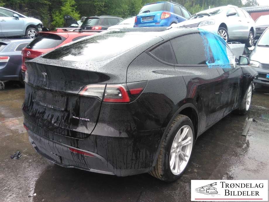 Tesla Model Y 2021-2024 (Type I) , Motorkode: 3DU| 3D3| 3D7, Girkassekode: 