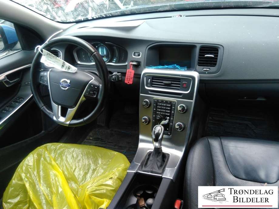 Volvo V60/V60 CC 2013-2018 (Type I, Fase 2) , Motorkode: D4162T, Girkassekode: 6-PSHIFT 2WD / MPS6