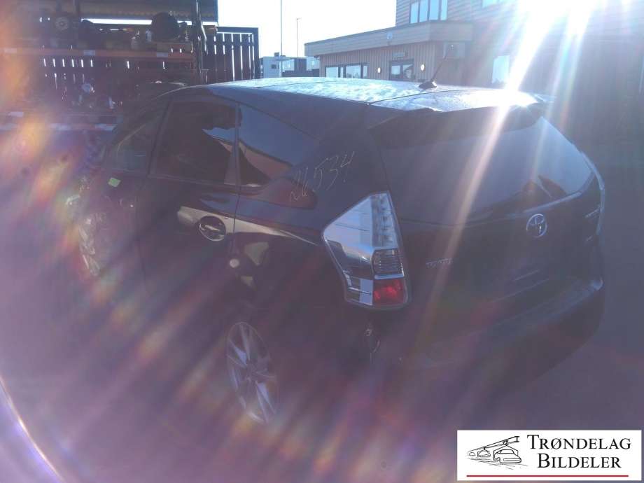 Toyota Prius +7 2012-2020 (Type III) (stasjonsvogn) (stasjonsvogn), Motorkode: 2ZR-FXE, Girkassekode: 