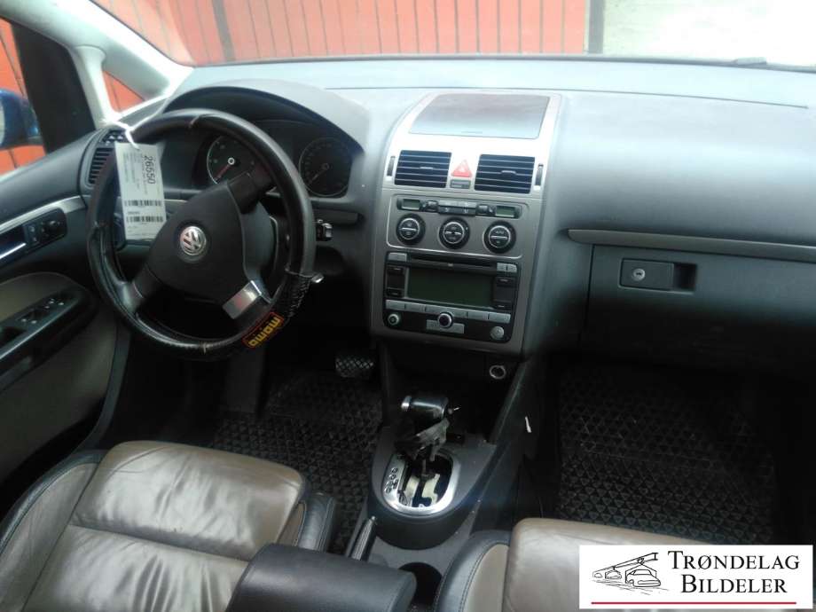 VW Touran 2007-2010 (Type I, Fase 2) , Motorkode: BLS, Girkassekode: KCW