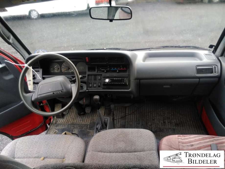 Toyota Hiace 1989-1995 , Motorkode: 2L, Girkassekode: 