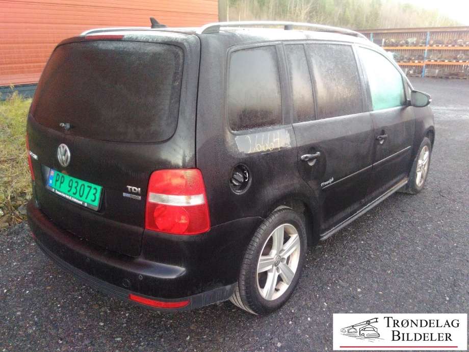 VW Touran 2007-2010 (Type I, Fase 2) , Motorkode: BLS, Girkassekode: KWD