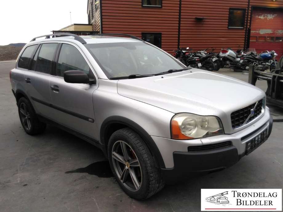 Volvo XC90 2002-2006 (Type I, Fase 1) , Motorkode: D5244T, Girkassekode: 5-AUT 4WD / AW50/51 AWD