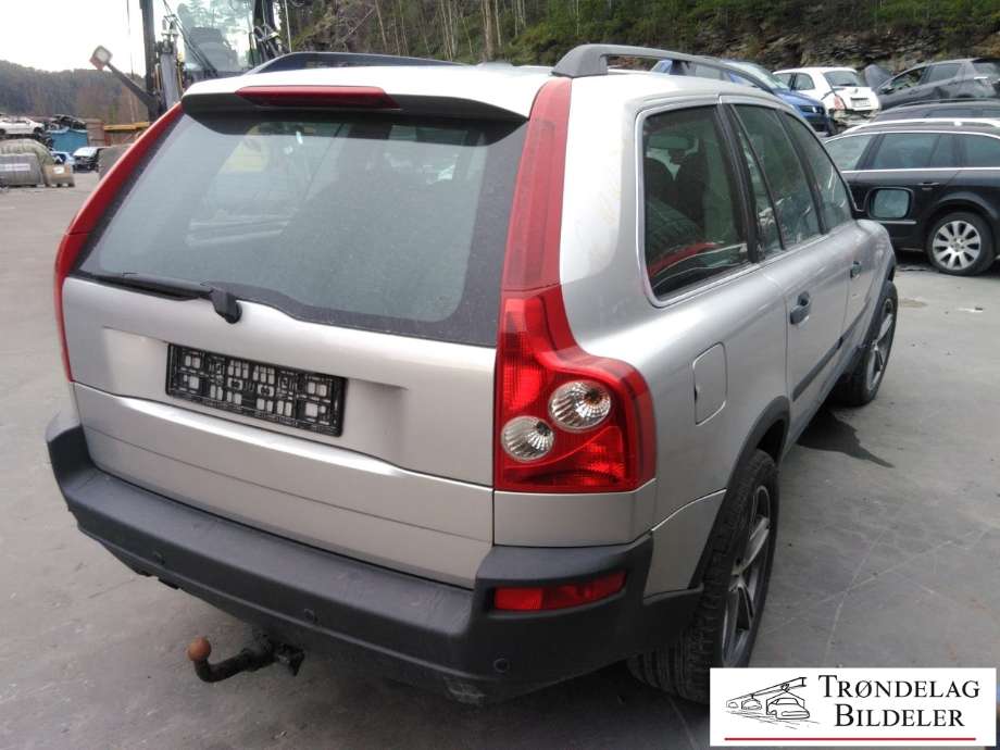 Volvo XC90 2002-2006 (Type I, Fase 1) , Motorkode: D5244T, Girkassekode: 5-AUT 4WD / AW50/51 AWD