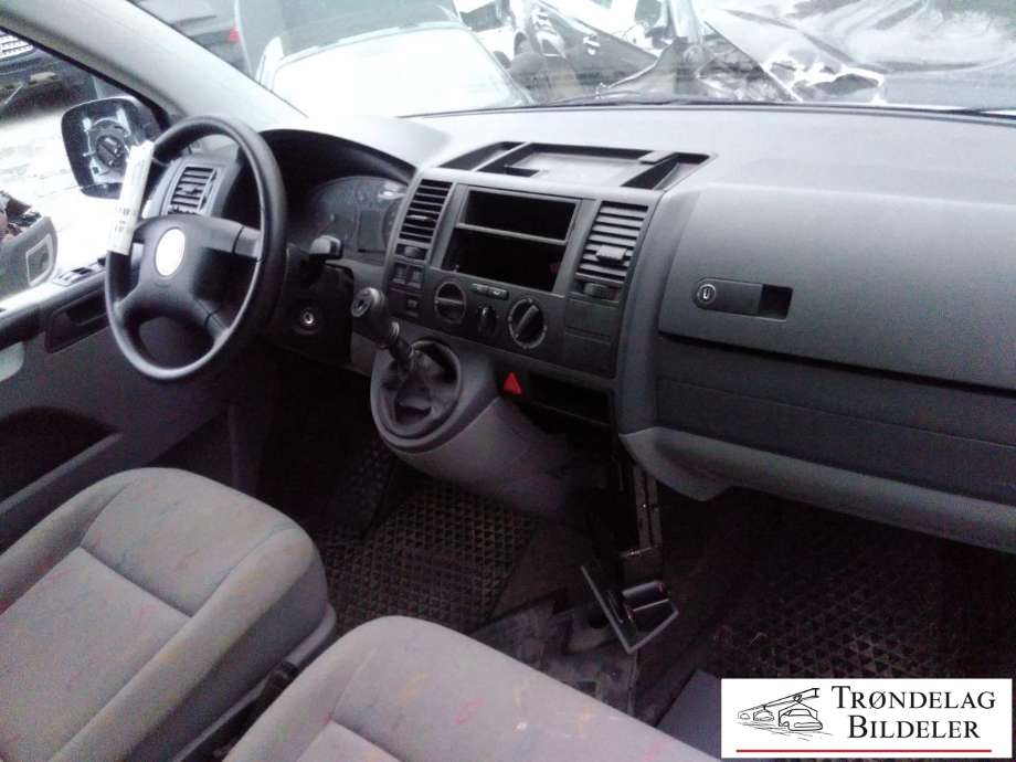 VW Transporter / Caravelle 2003-2009 (Fase 1) (T5) (T5), Motorkode: BRS, Girkassekode: JQT