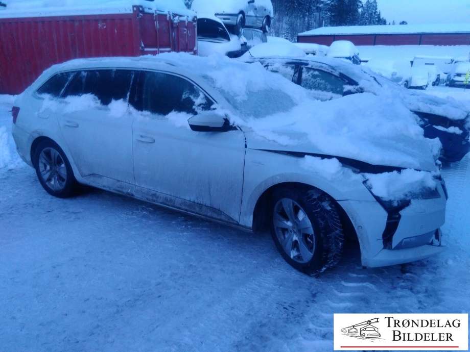 Škoda Superb 2015-->> (Type III) , Motorkode: DFCA, Girkassekode: SYK