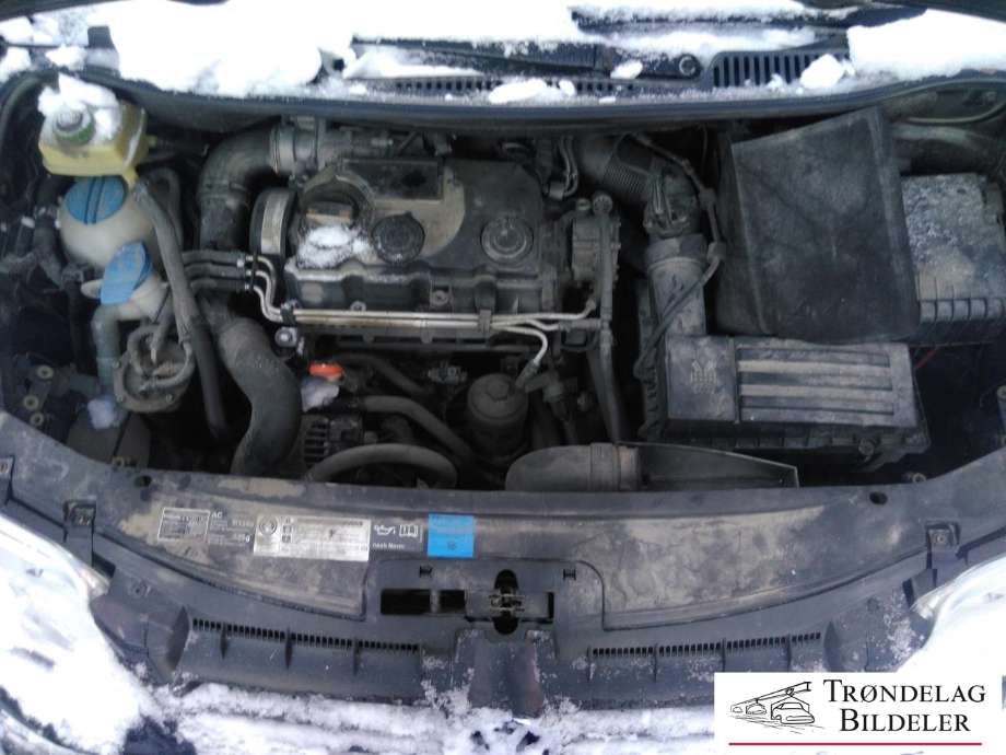 VW Caddy 2004-2010 (Type III, Fase 1) , Motorkode: BLS, Girkassekode: KXV