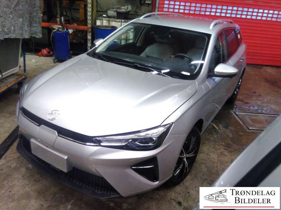 MG MG5 2022-->> , Motorkode: TZ204XS1152|EU174A61S, Girkassekode: 