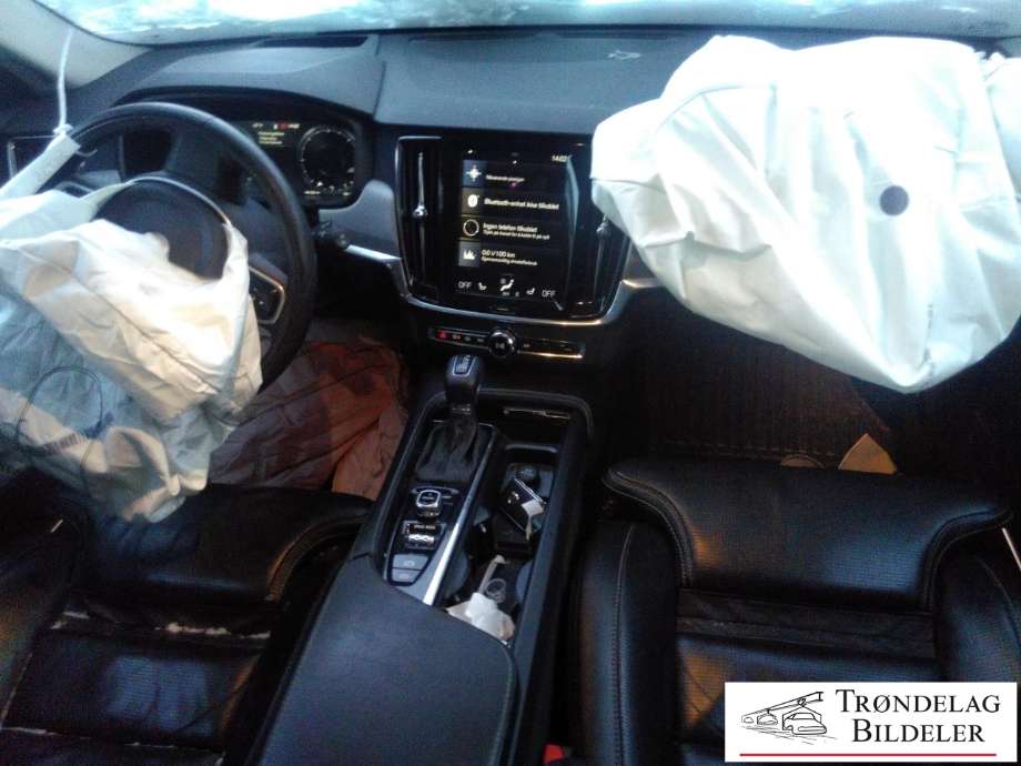 Volvo V90 / V90 CC / S90 2016-->> , Motorkode: D4204T14, Girkassekode: 8-AUT 4WD / TG-81SC AWD