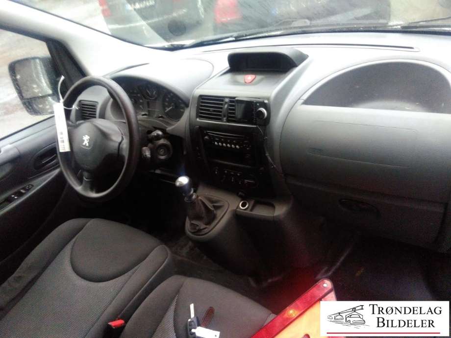 Peugeot Expert 2007-2016 (Type II) , Motorkode: RH02, Girkassekode: