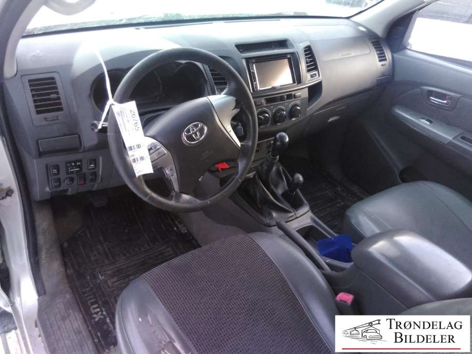 Toyota Hilux 2012-2016 , Motorkode: 2KD-FTV, Girkassekode: 