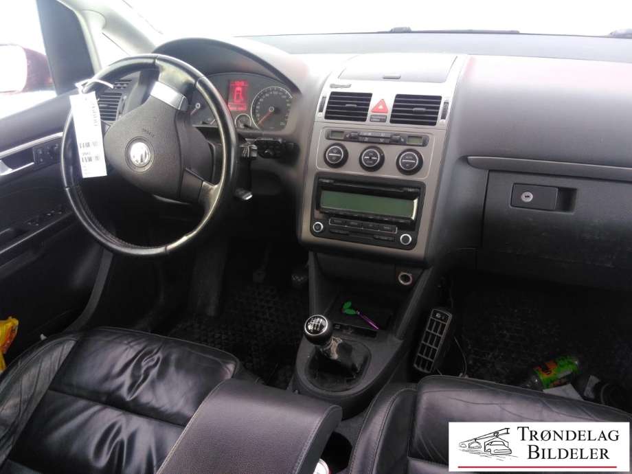 VW Touran 2007-2010 (Type I, Fase 2) , Motorkode: BLS, Girkassekode: LKA