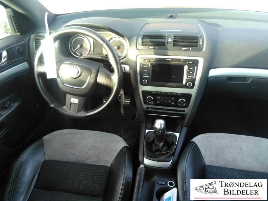 Škoda Octavia 2009-2013 (Type II, Fase 2) , Motorkode: CEGA, Girkassekode: KXZ
