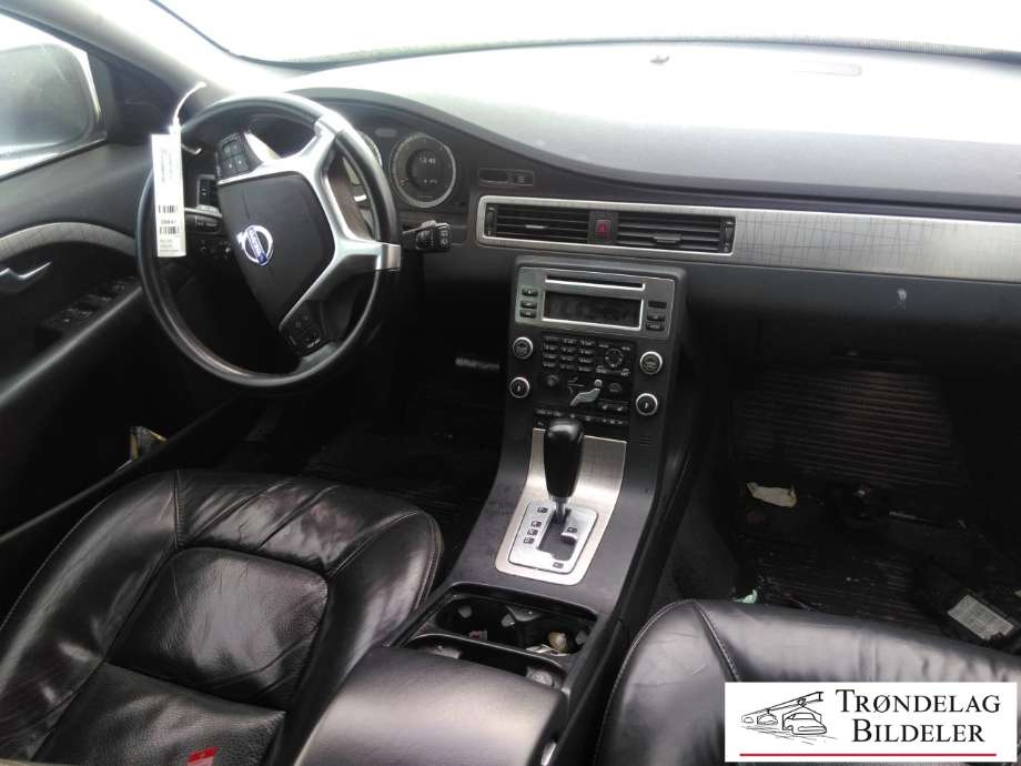 Volvo XC70 2008-2013 (Type II, Fase 1) , Motorkode: D5244T(16), Girkassekode: 6-AUT 4WD / TF-80SC AWD