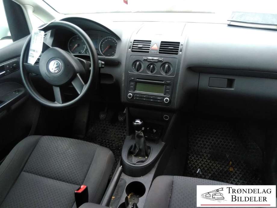 VW Touran 2003-2006 (Type I, Fase 1) , Motorkode: BRU, Girkassekode: GQN