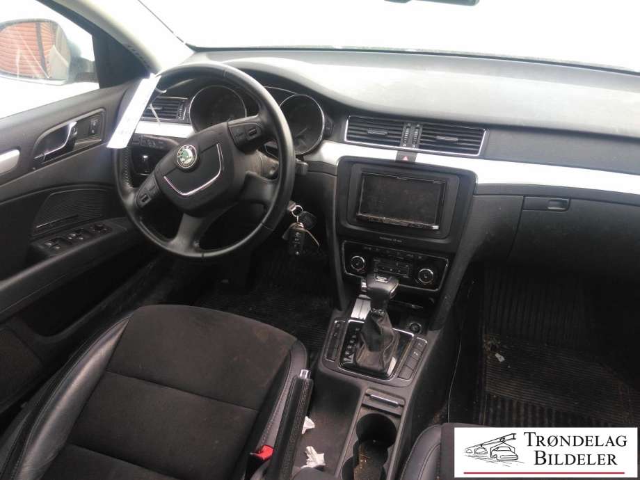 Škoda Superb 2008-2015 (Type II) , Motorkode: CFFB, Girkassekode: NMC