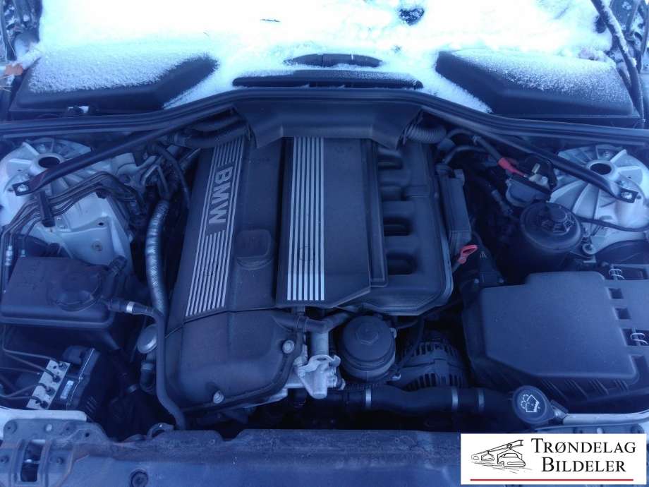 BMW 5-Serie 2003-2010 (E60/E61) (E60/E61), Motorkode: M54-B22 / 226S1, Girkassekode: GA6HP19Z - LH