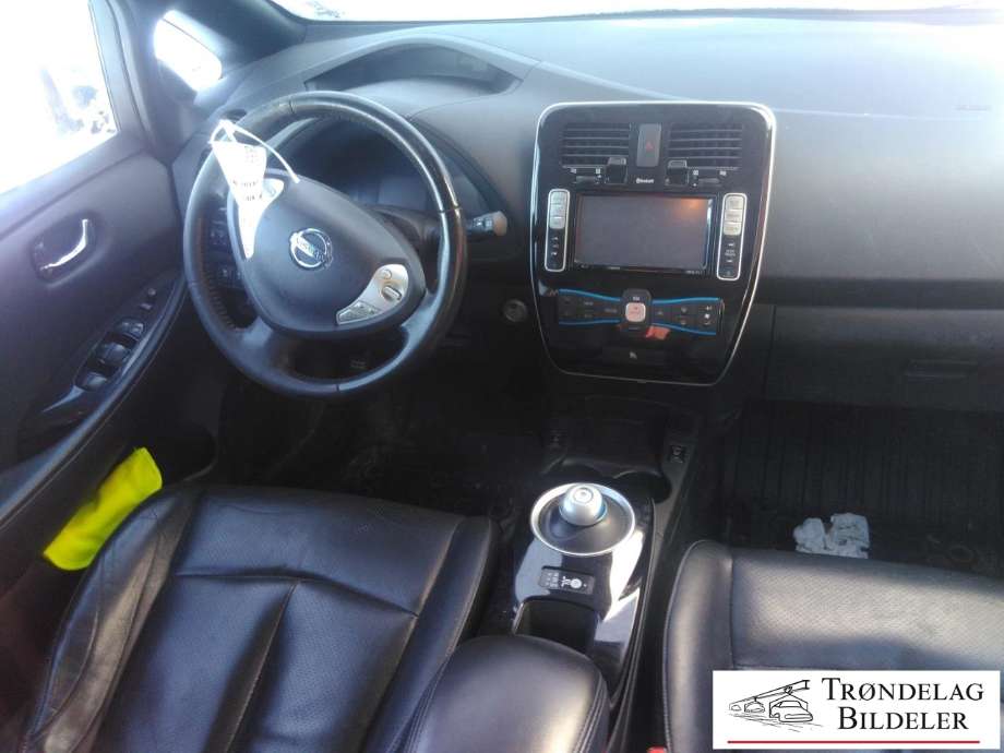 Nissan Leaf 2011-2017 (Type I) , Motorkode: EM57, Girkassekode: 