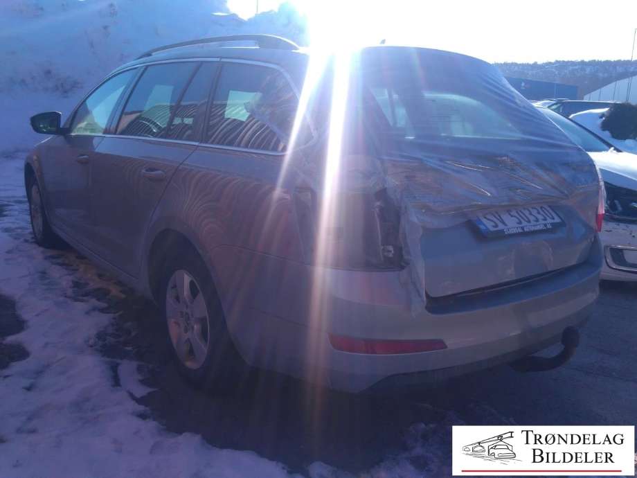 Škoda Octavia 2013-2016 (Type III, Fase 1) , Motorkode: CLH, Girkassekode: MRV