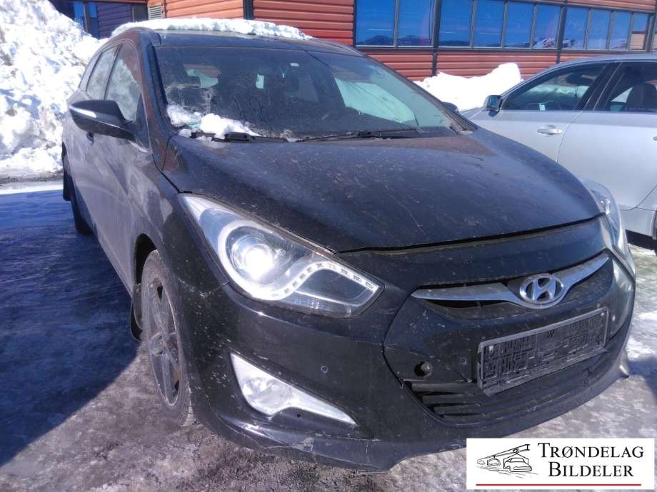 Hyundai i40 2012-2017 , Motorkode: D4FD, Girkassekode: