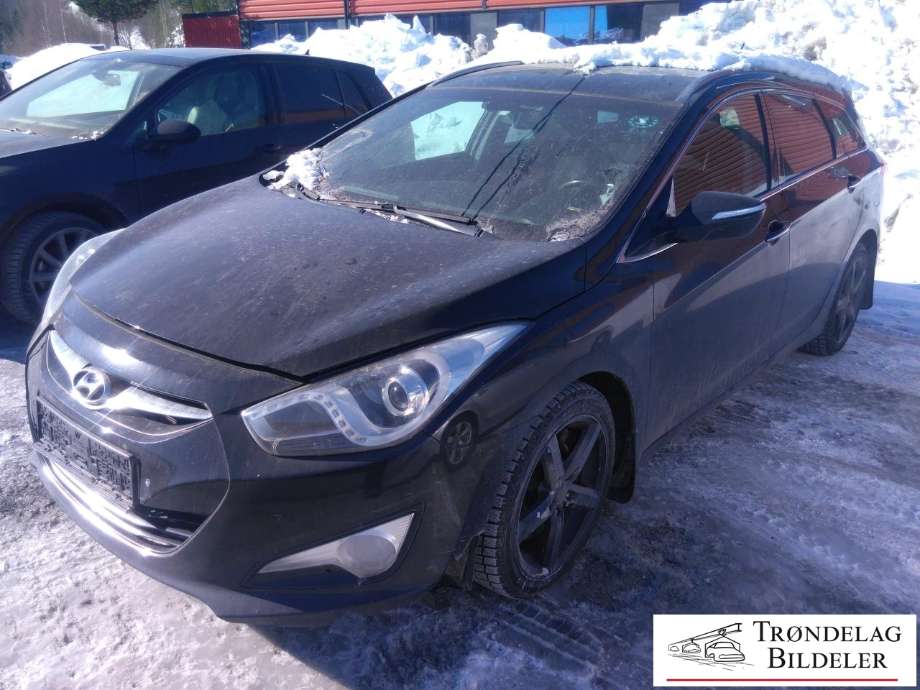 Hyundai i40 2012-2017 , Motorkode: D4FD, Girkassekode: