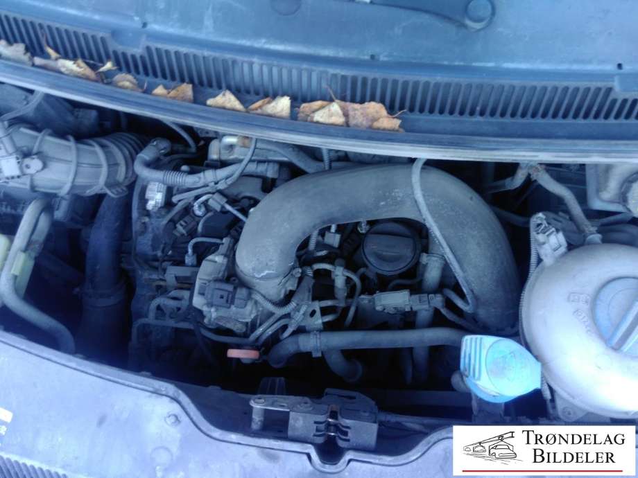 VW Transporter / Caravelle 2009-2015 (Fase 2) (T5) (T5), Motorkode: CAAC, Girkassekode: NYB