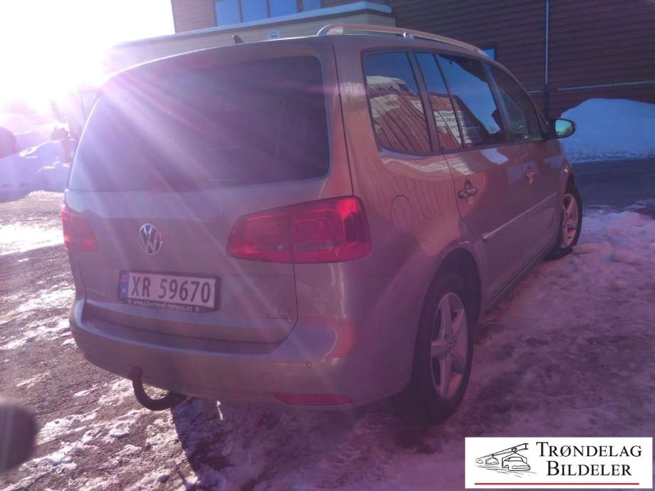 VW Touran 2010-2015 (Type I, Fase 3) , Motorkode: CAYC, Girkassekode: PKQ