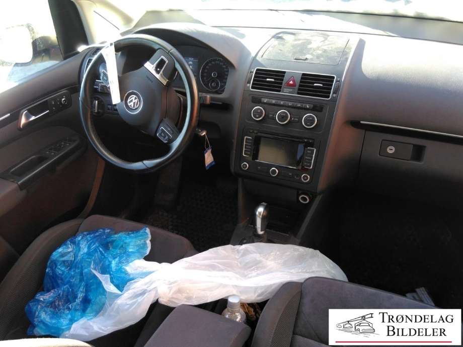VW Touran 2010-2015 (Type I, Fase 3) , Motorkode: CAYC, Girkassekode: PKQ