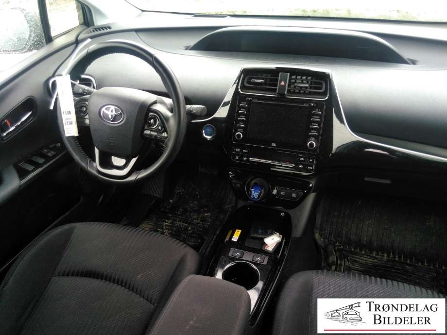 Toyota Prius 2016-2023 (Type IV) (combi) (combi), Motorkode: 2ZR-FXE|1NM|1MM, Girkassekode: 
