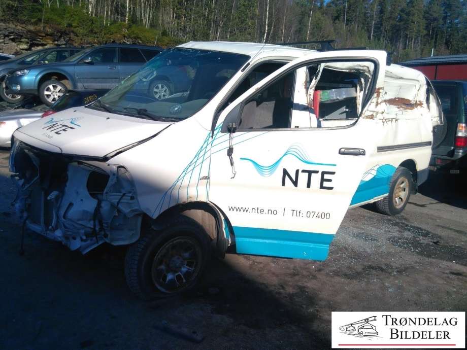Toyota Hiace 2007-2012 (Fase 3) , Motorkode: 2KD-FTV, Girkassekode: 