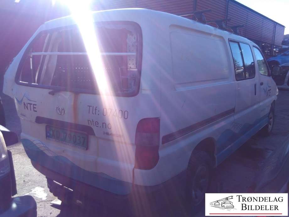 Toyota Hiace 2007-2012 (Fase 3) , Motorkode: 2KD-FTV, Girkassekode: 