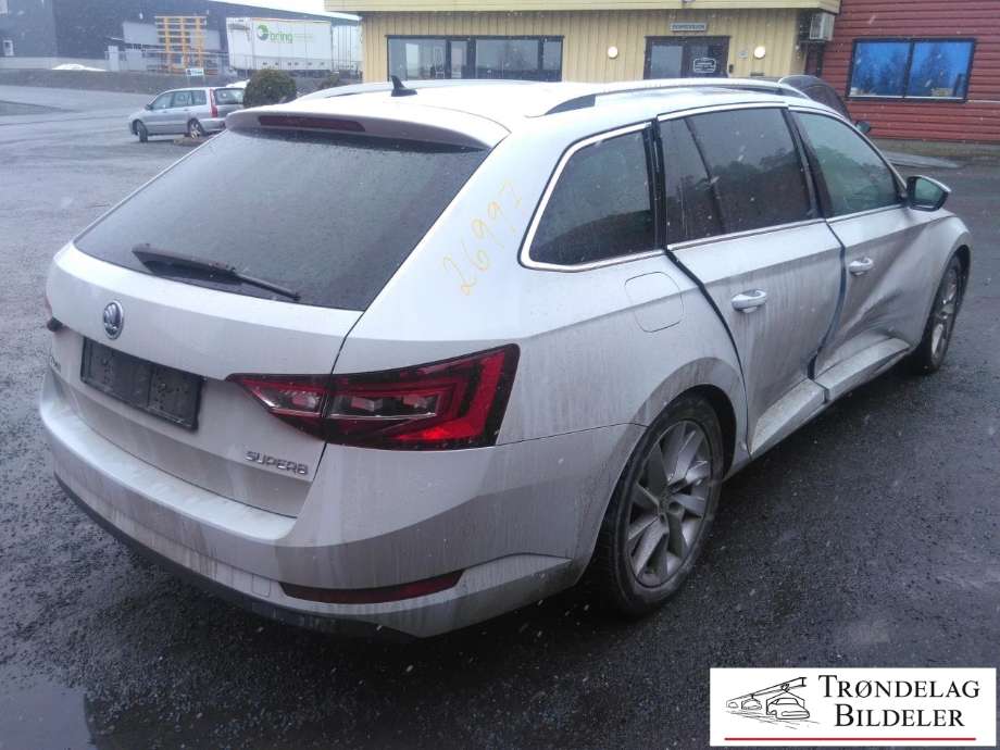 Škoda Superb 2015-->> (Type III) , Motorkode: CZEA, Girkassekode: QXC