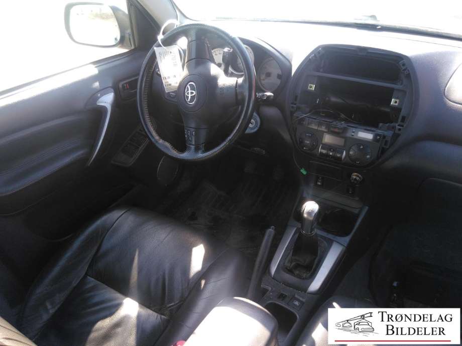 Toyota RAV4 2000-2006 (Type II) , Motorkode: 1CD-FTV, Girkassekode: 