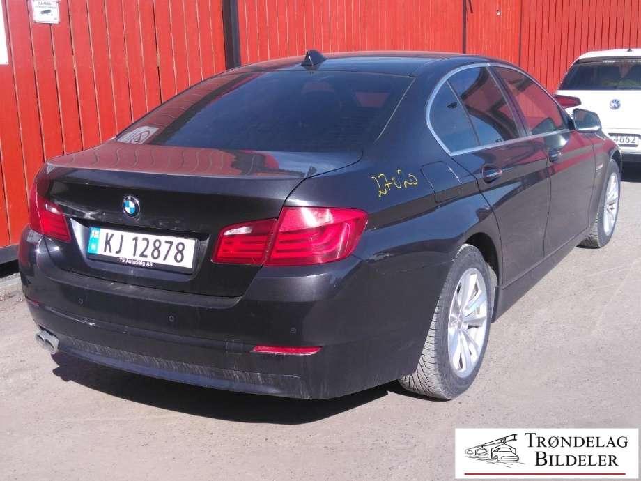 BMW 5-Serie 2010-2017 (F10/F11) (F10/F11), Motorkode: N57D30A, Girkassekode: 