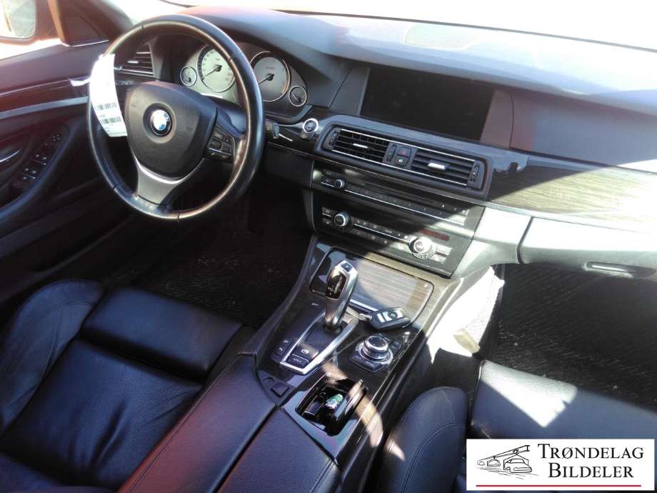 BMW 5-Serie 2010-2017 (F10/F11) (F10/F11), Motorkode: N57D30A, Girkassekode: 