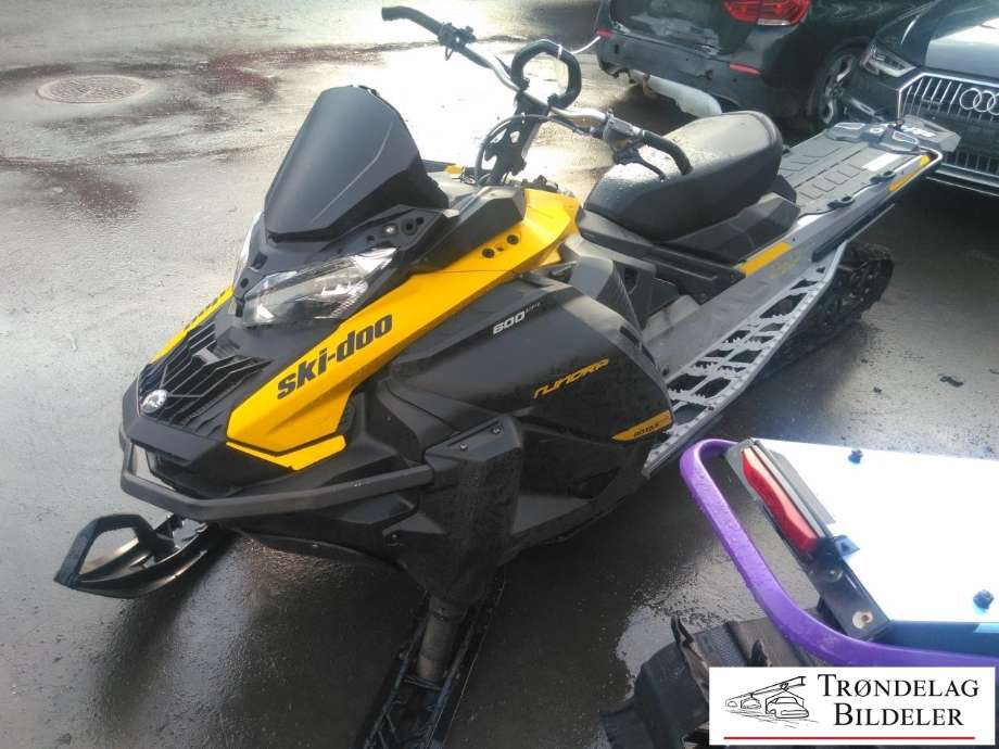 Snøscooter Ski-Doo øvrige 0-->> , Motorkode: E-599ACT, Girkassekode: 