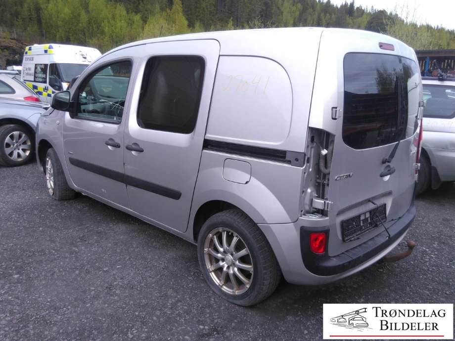 Mercedes Citan 2012-2021 (W415) (W415), Motorkode: K9K B6, Girkassekode: 