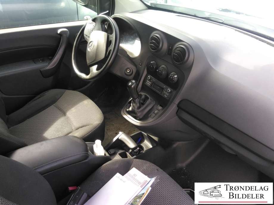 Mercedes Citan 2012-2021 (W415) (W415), Motorkode: K9K B6, Girkassekode: 